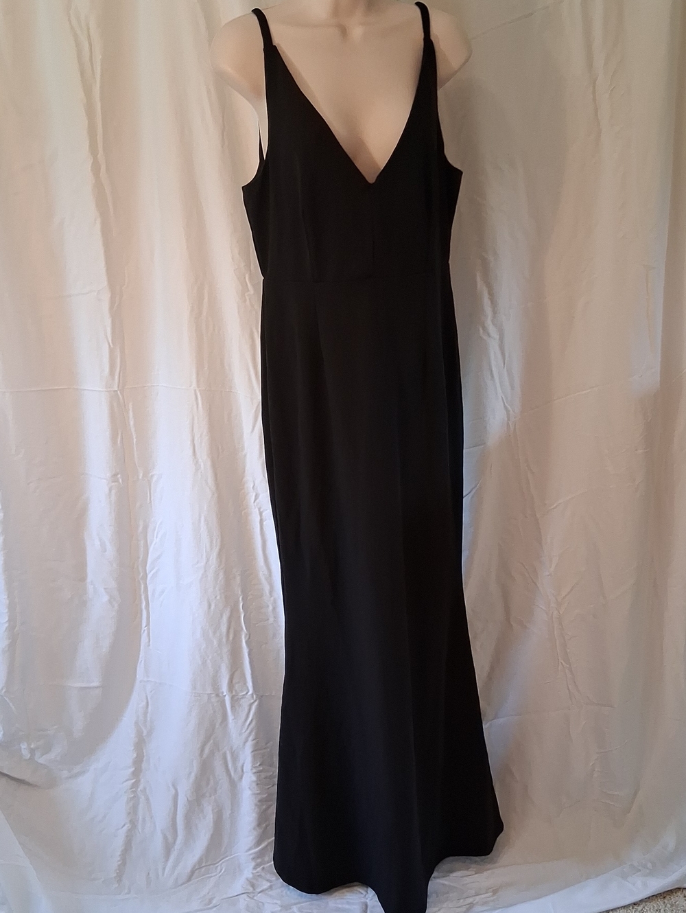 LULUS Sleeveless V-Neck Mermaid‎ Skirt Formal Quiet Luxury Wedding Guest Dress L